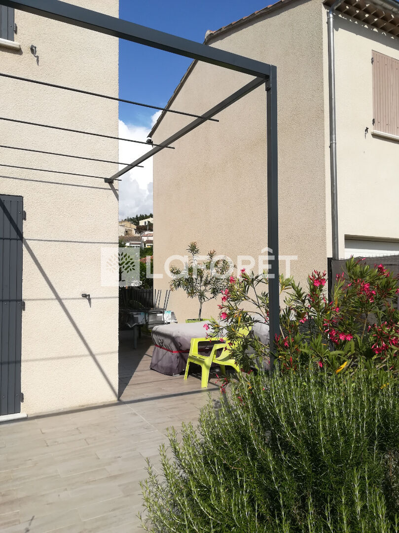 Maison à louer, 81m², MALLEMORT
