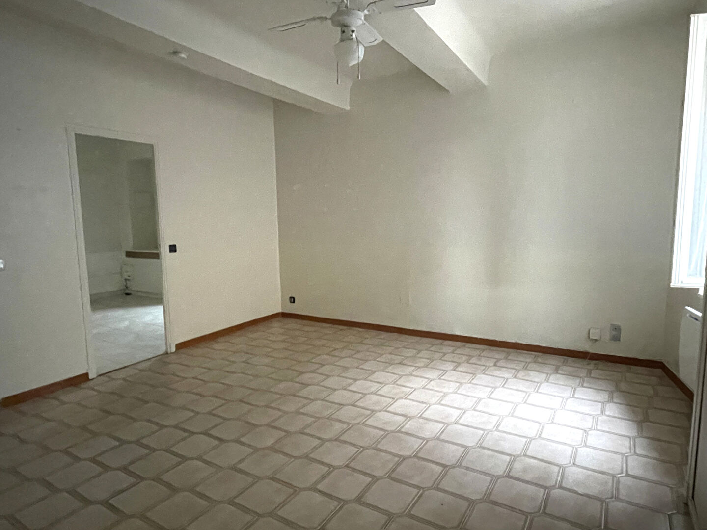 Maison à louer, 36m², Lambesc