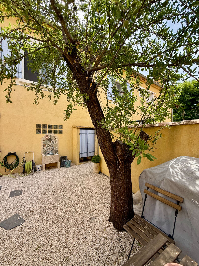 Maison à vendre, 160m², MALLEMORT
