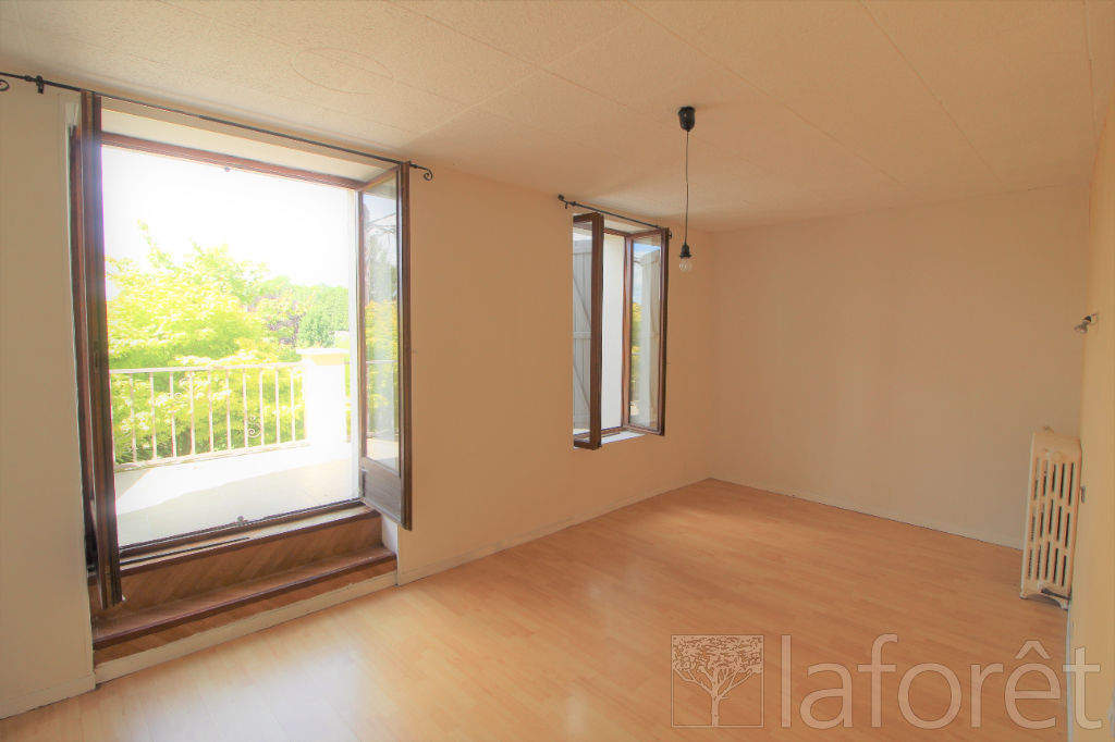 Achat maison FontenaySaintPère 5 pièce(s) 119 m² 210 000 € ⇔ Laforêt Immobilier Achat maison FontenaySaintPère 5 pièce(s) 119 m² 210 000 € ⇔ Laforêt Immobilier