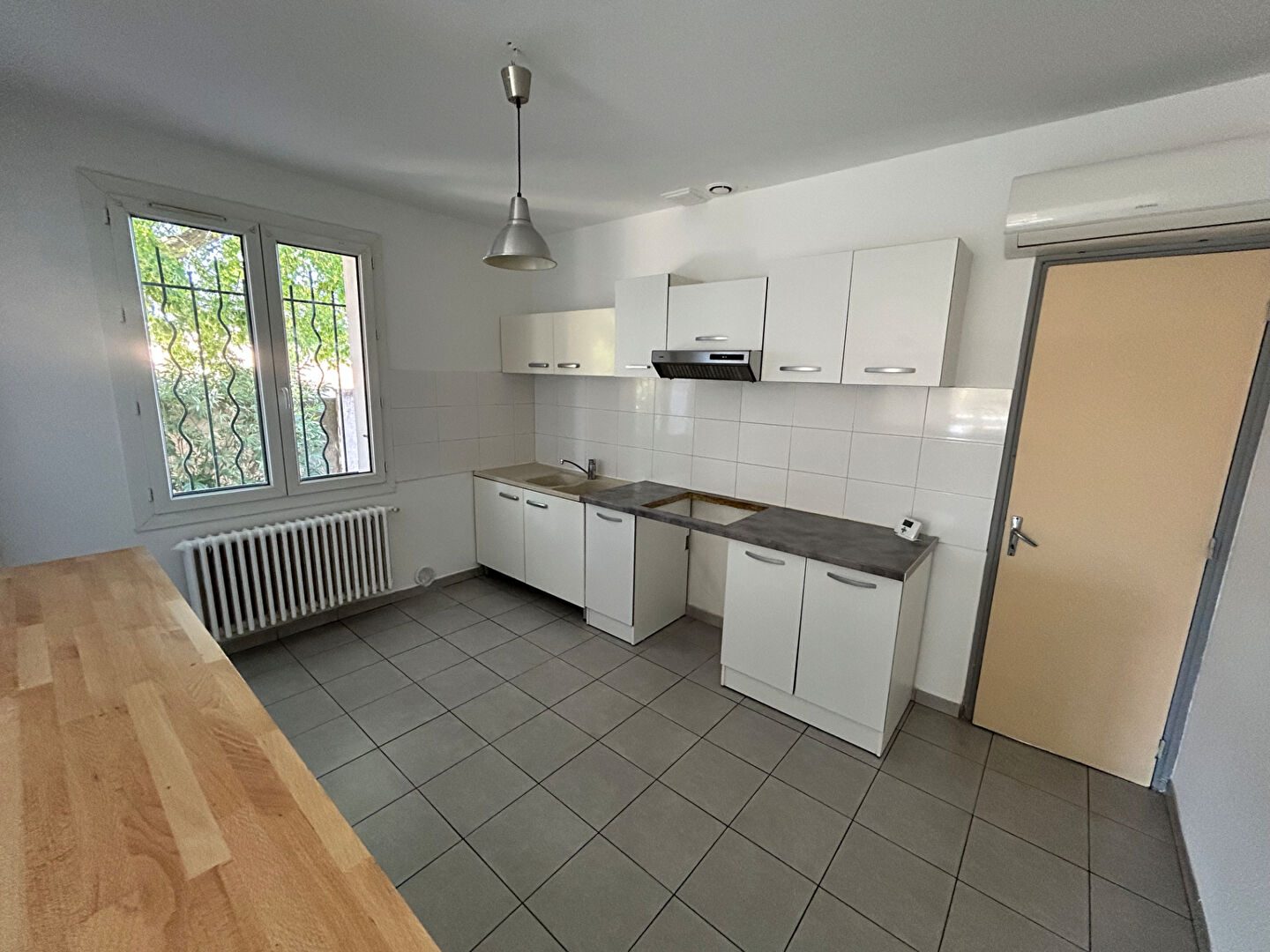 Maison à louer, 74m², MARIGNANE