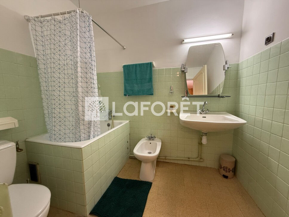 Appartement a louer marseille-7e-arrondissement - 1 pièce(s) - 28.8 m2 - Surfyn