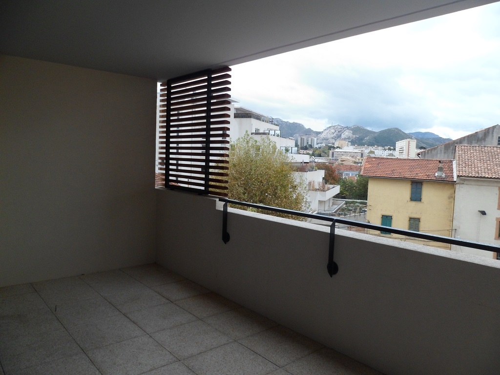 Maison à louer, 61m², Marseille 10