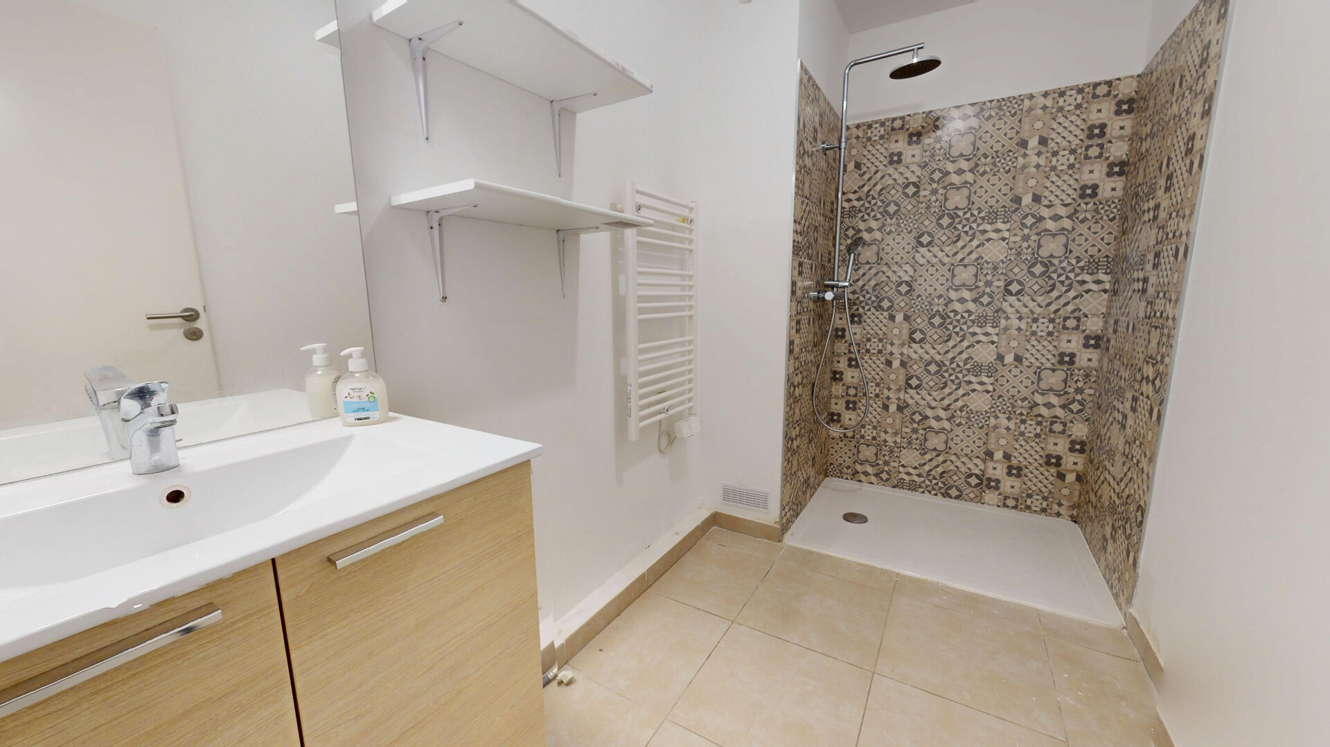 Appartement a louer marseille-13e-arrondissement - 2 pièce(s) - 42.5 m2 - Surfyn