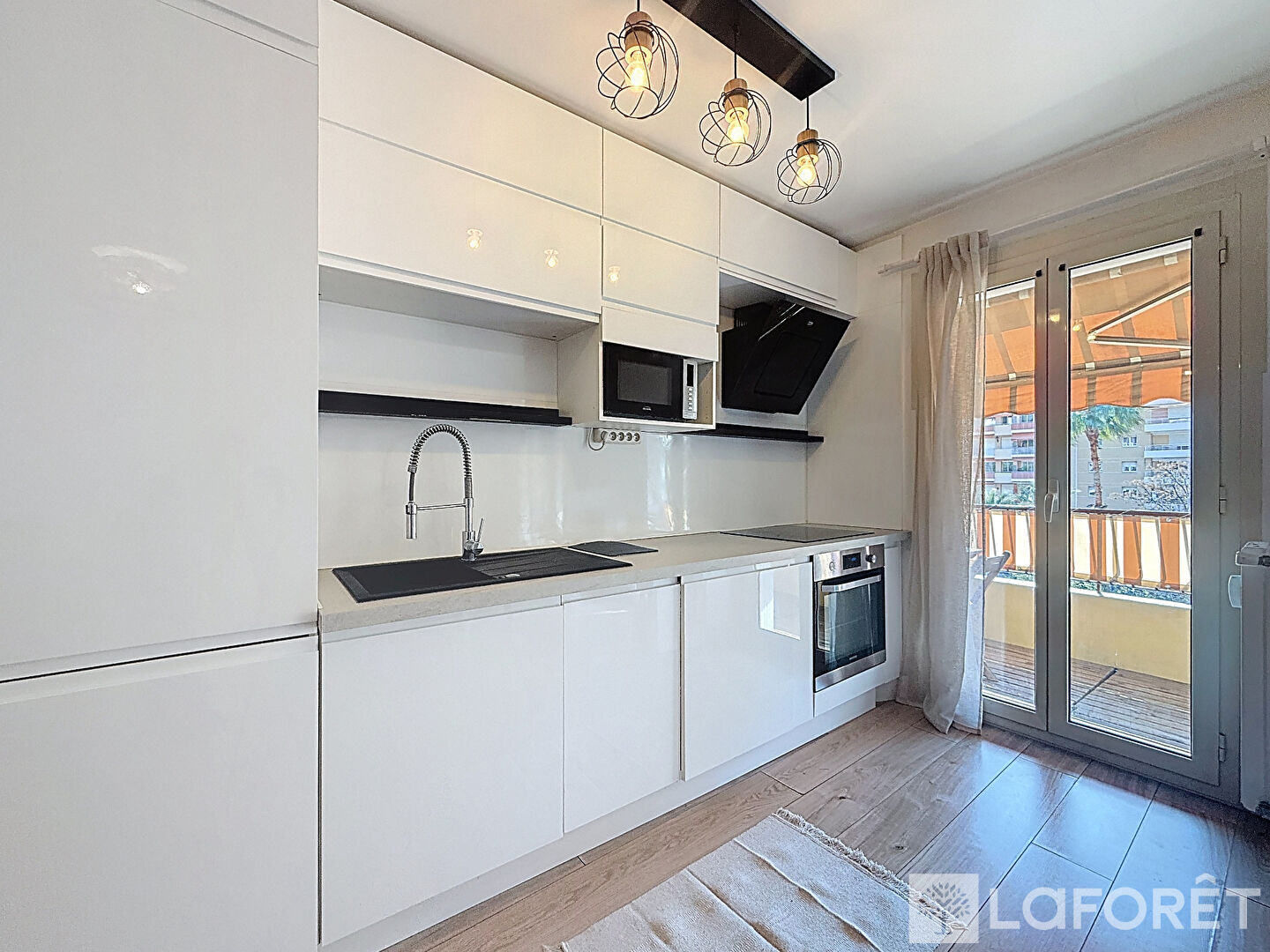 Maison à louer, 49m², Menton