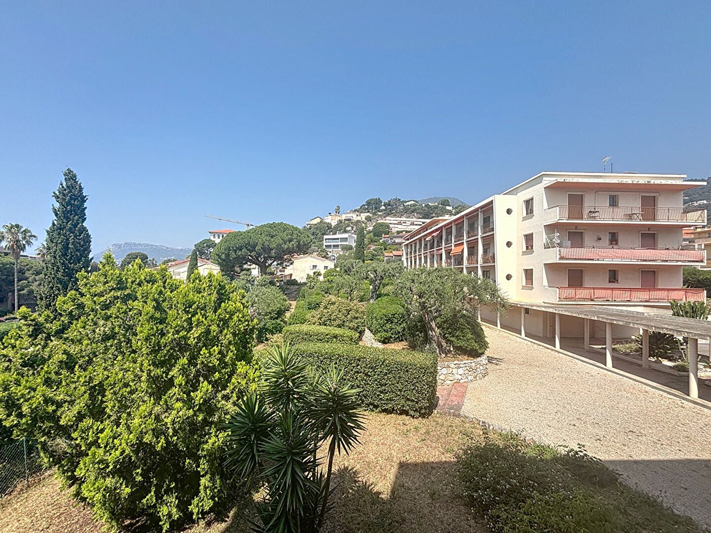 Maison à louer, 81m², ROQUEBRUNE-CAP-MARTIN
