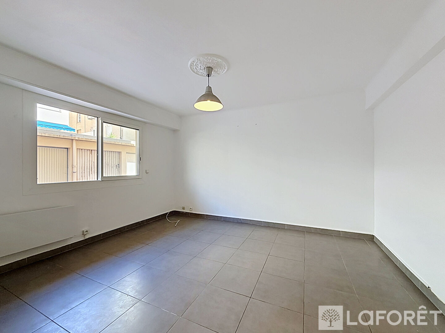 Maison à louer, 45m², MENTON