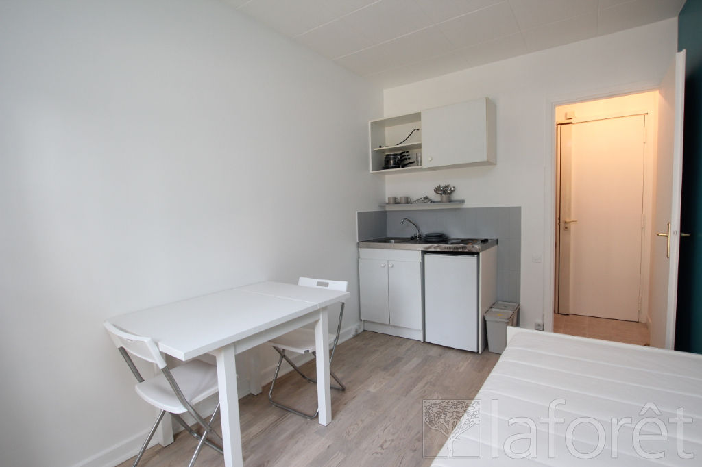 Maison à louer, 13m², MEUDON