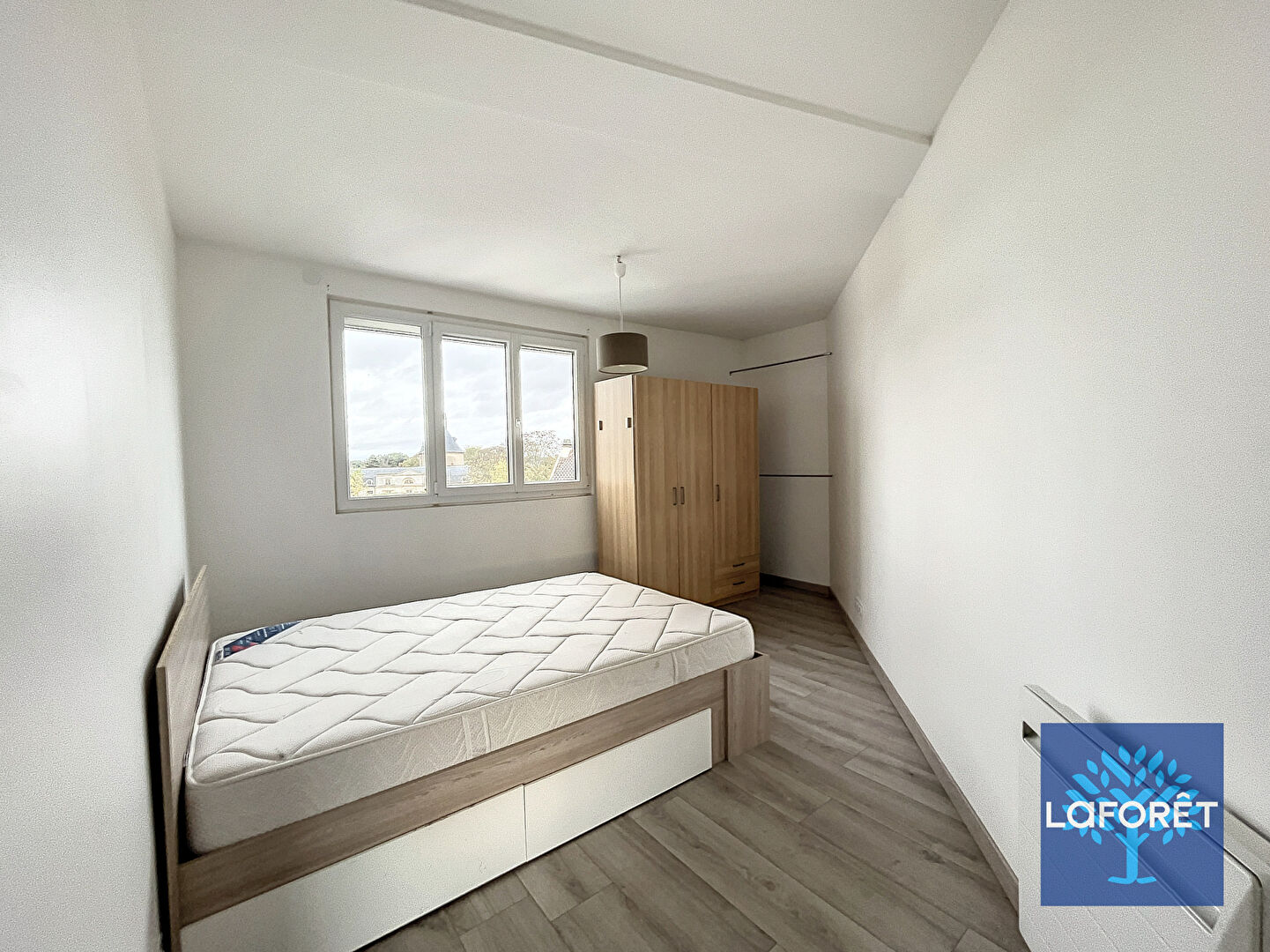 Location appartement SainteGenevièvedesBois 3 pièce(s) 65 m² 1 045 € par mois ⇔ Laforêt