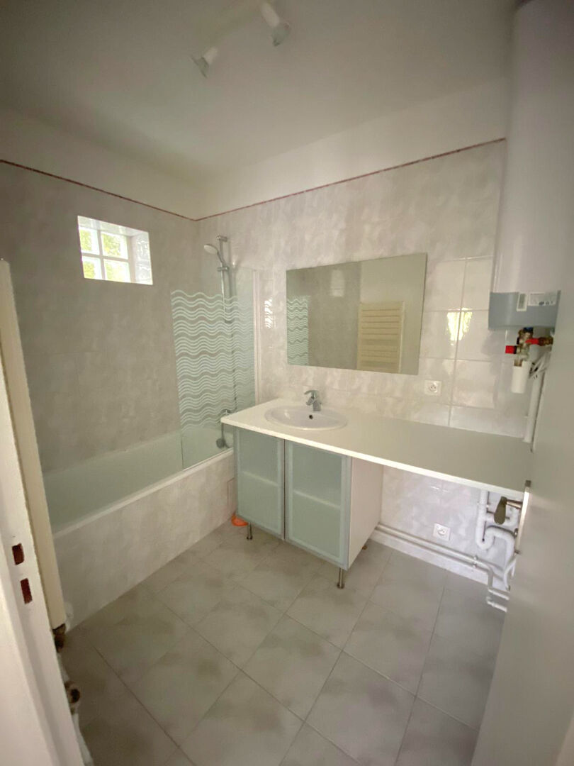 Appartement a louer montgeron - 2 pièce(s) - 48.28 m2 - Surfyn