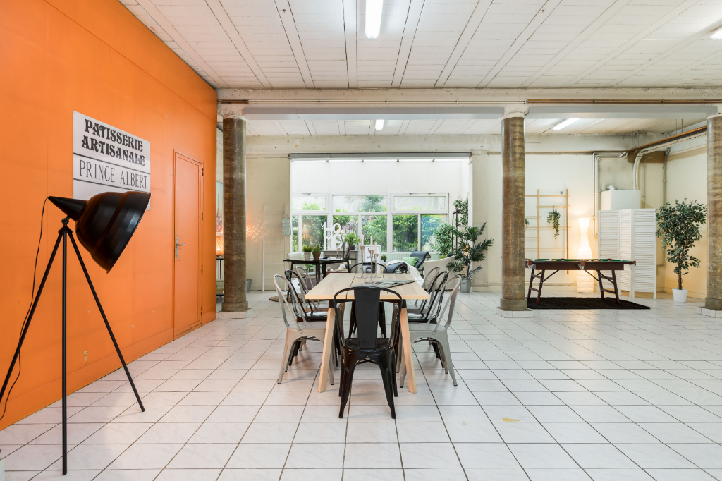 54 Rue Du Capitaine Dreyfus 93100 Montreuil Achat local commercial Montreuil - 3 pièce(s) - 193 m² - 758 000 € ?