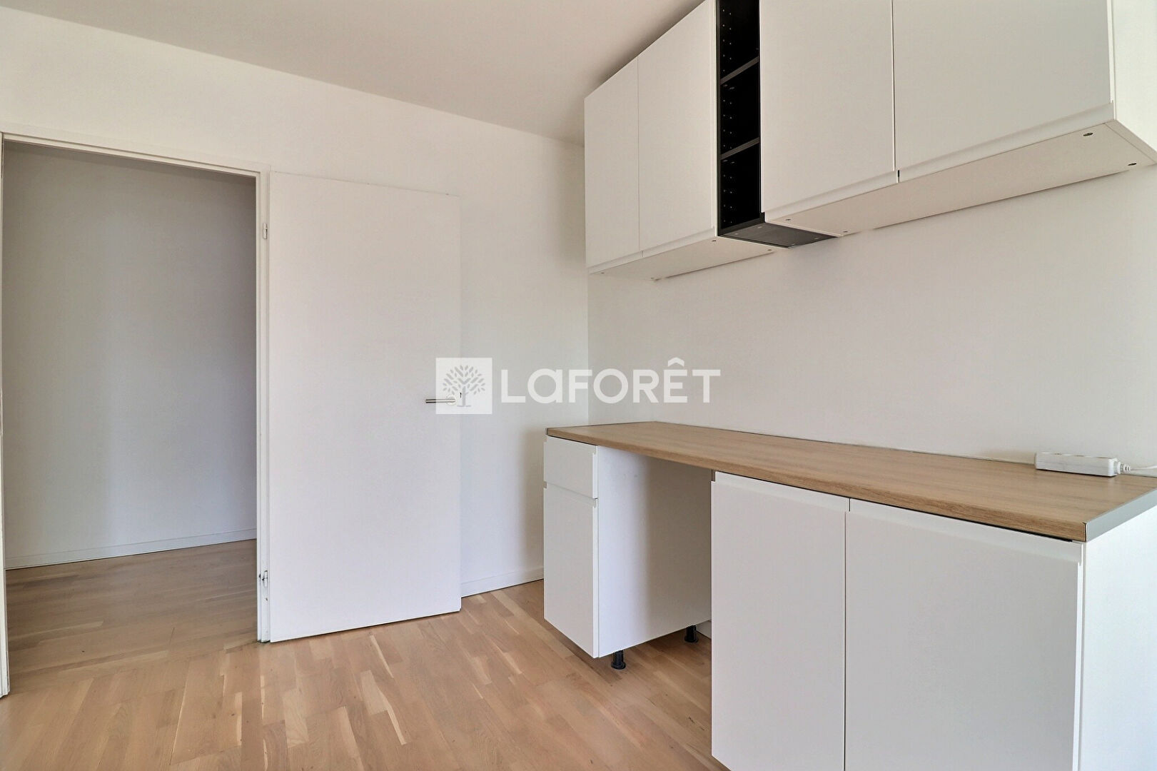 Appartement a louer saint-ouen-sur-seine - 4 pièce(s) - 78.67 m2 - Surfyn