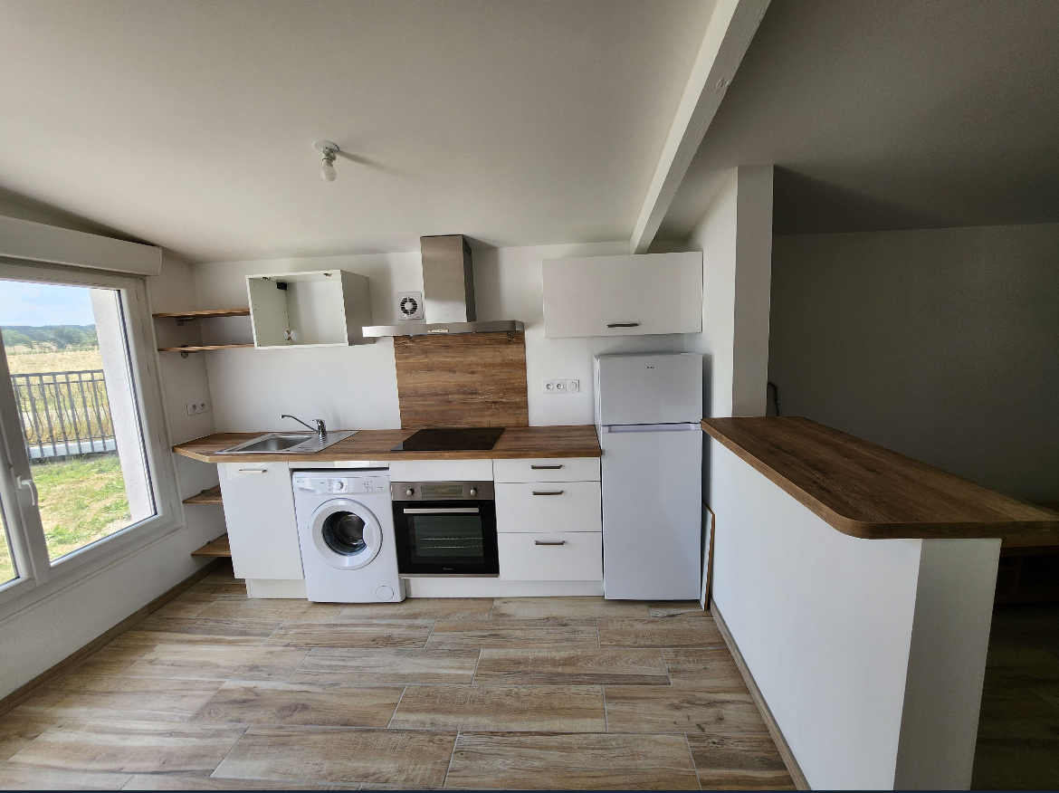 Maison à louer, 38m², EAUNES