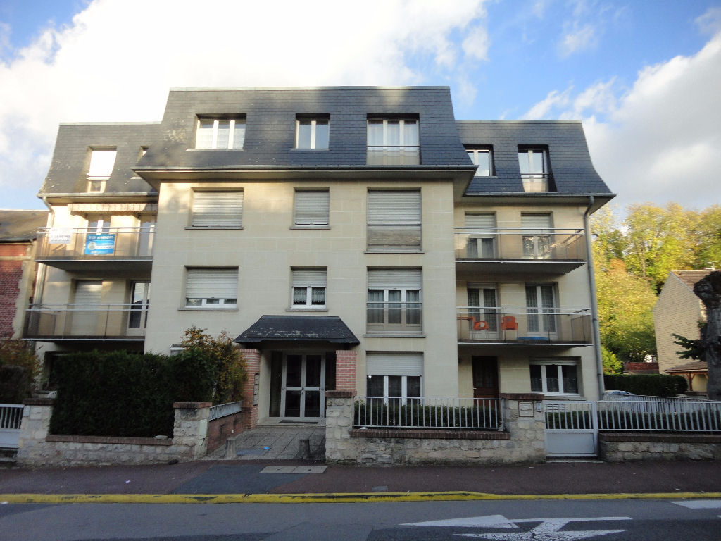 Location appartement Creil 2 pièce(s) 48 m² 610 € par mois ⇔