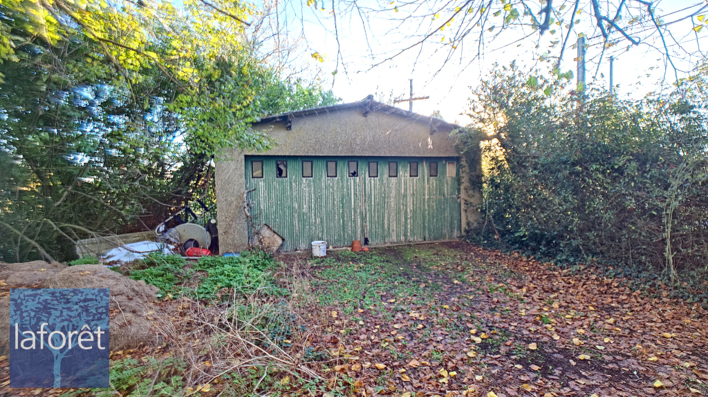 Achat maison La ChapelleSaintLaurent 6 pièce(s) 209 m² 148 400