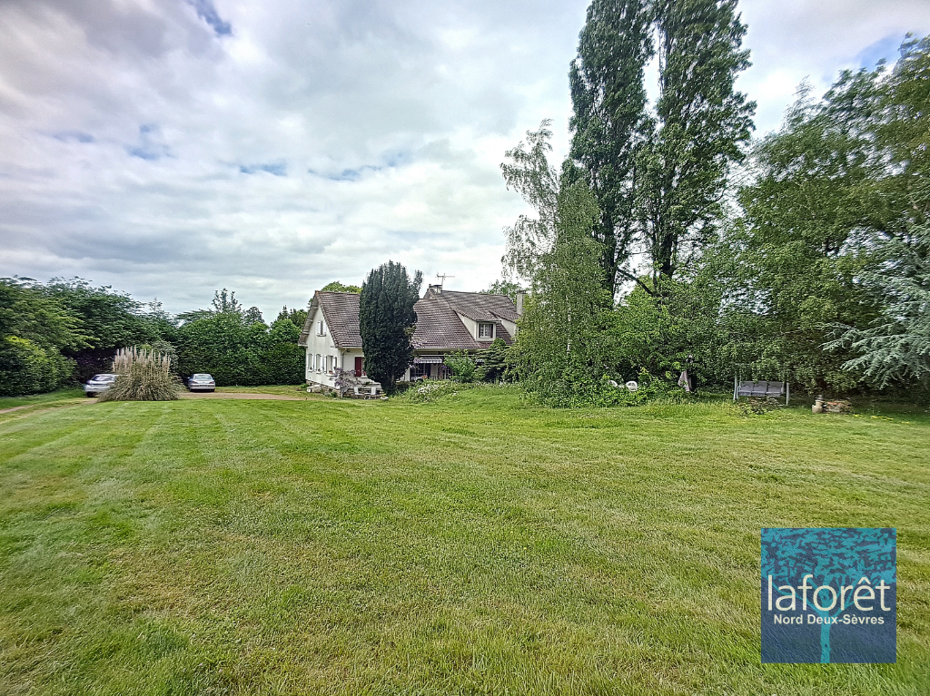 Achat maison La ChapelleSaintLaurent 6 pièce(s) 209 m² 148 400