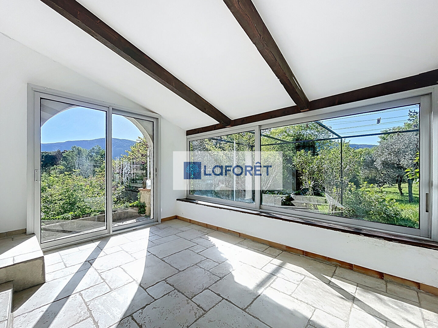 Maison à louer, 91m², Nyons