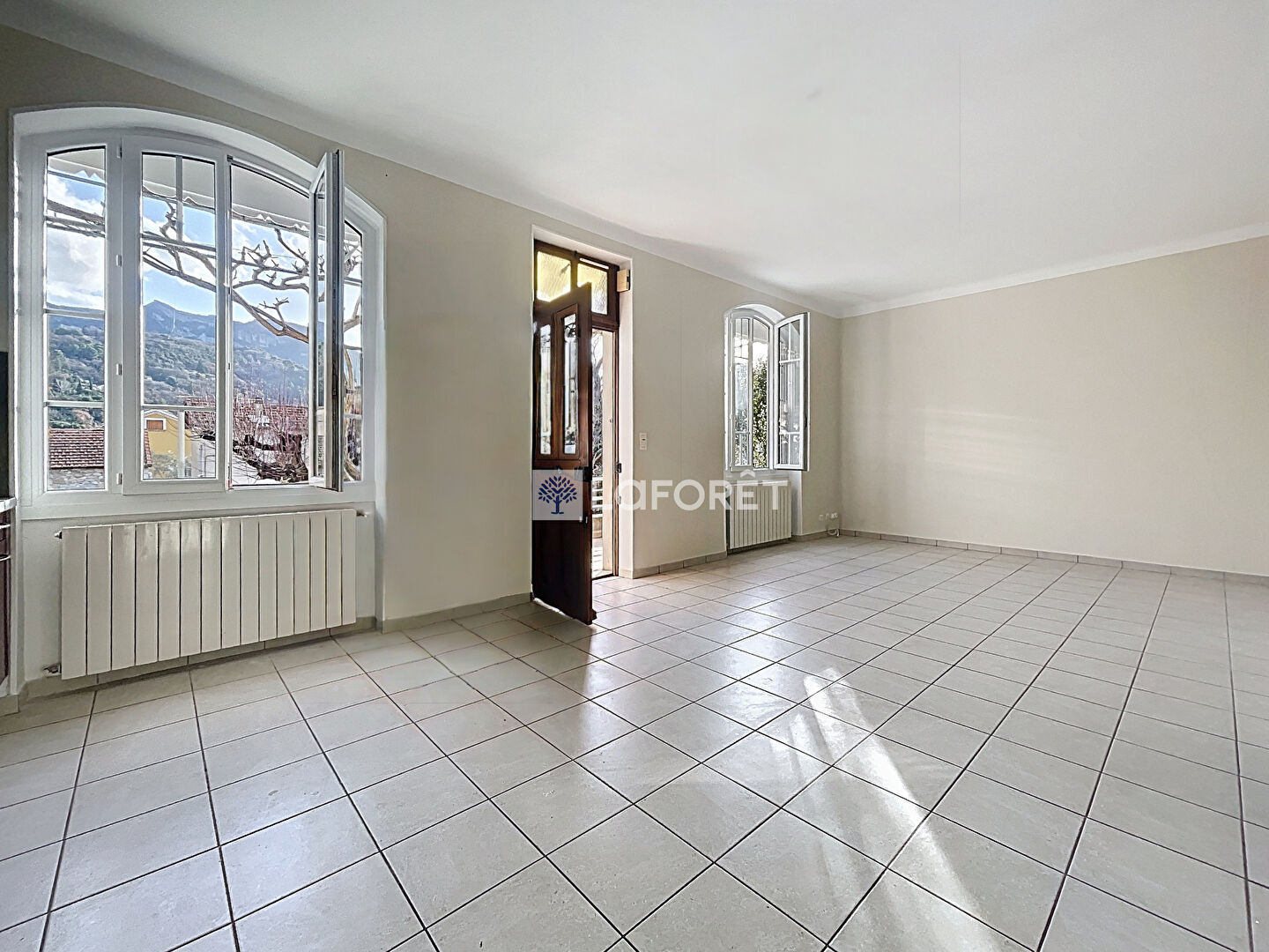 Maison à louer, 101m², Nyons