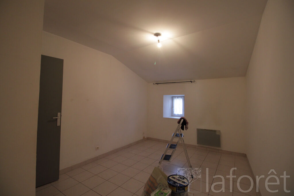 Maison à louer, 65m², Mornas