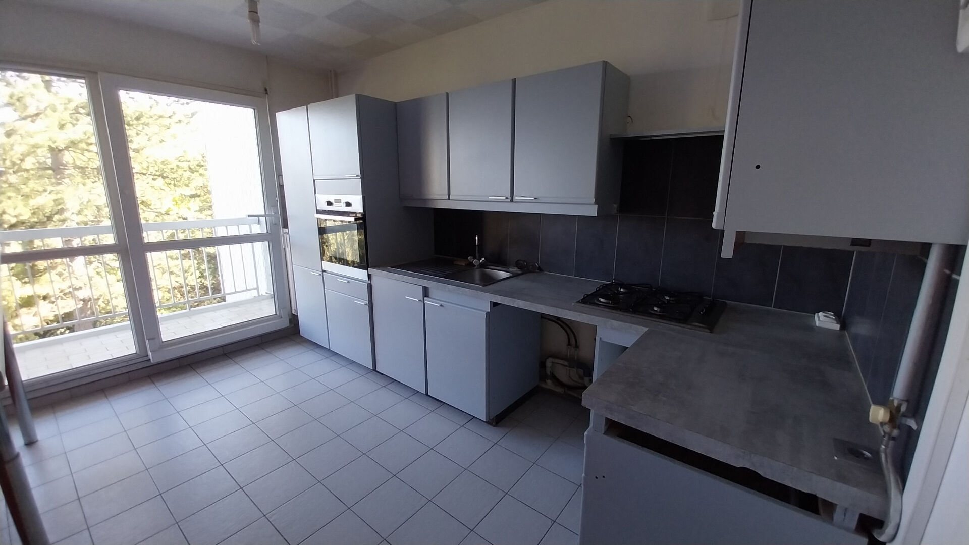 Appartement a louer les ulis - 3 pièce(s) - 66.88 m2 - Surfyn