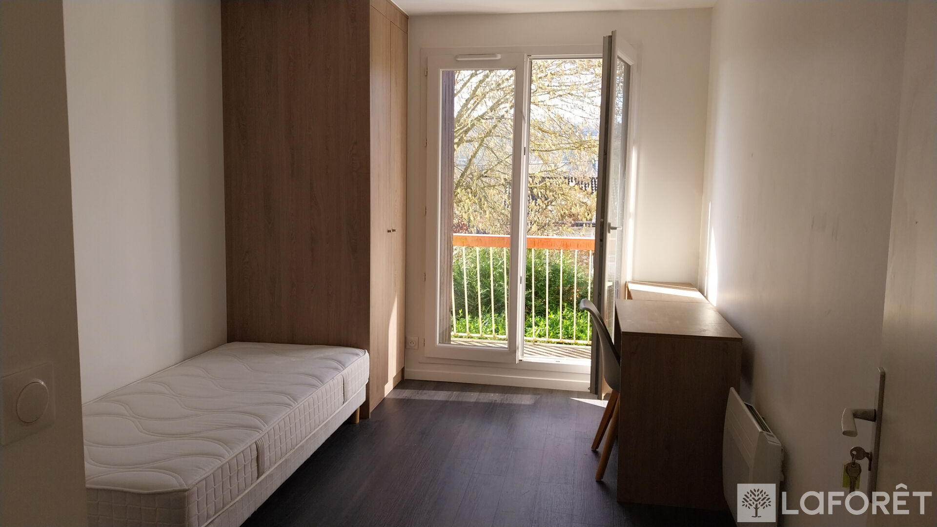 Maison à louer, 13m², ORSAY