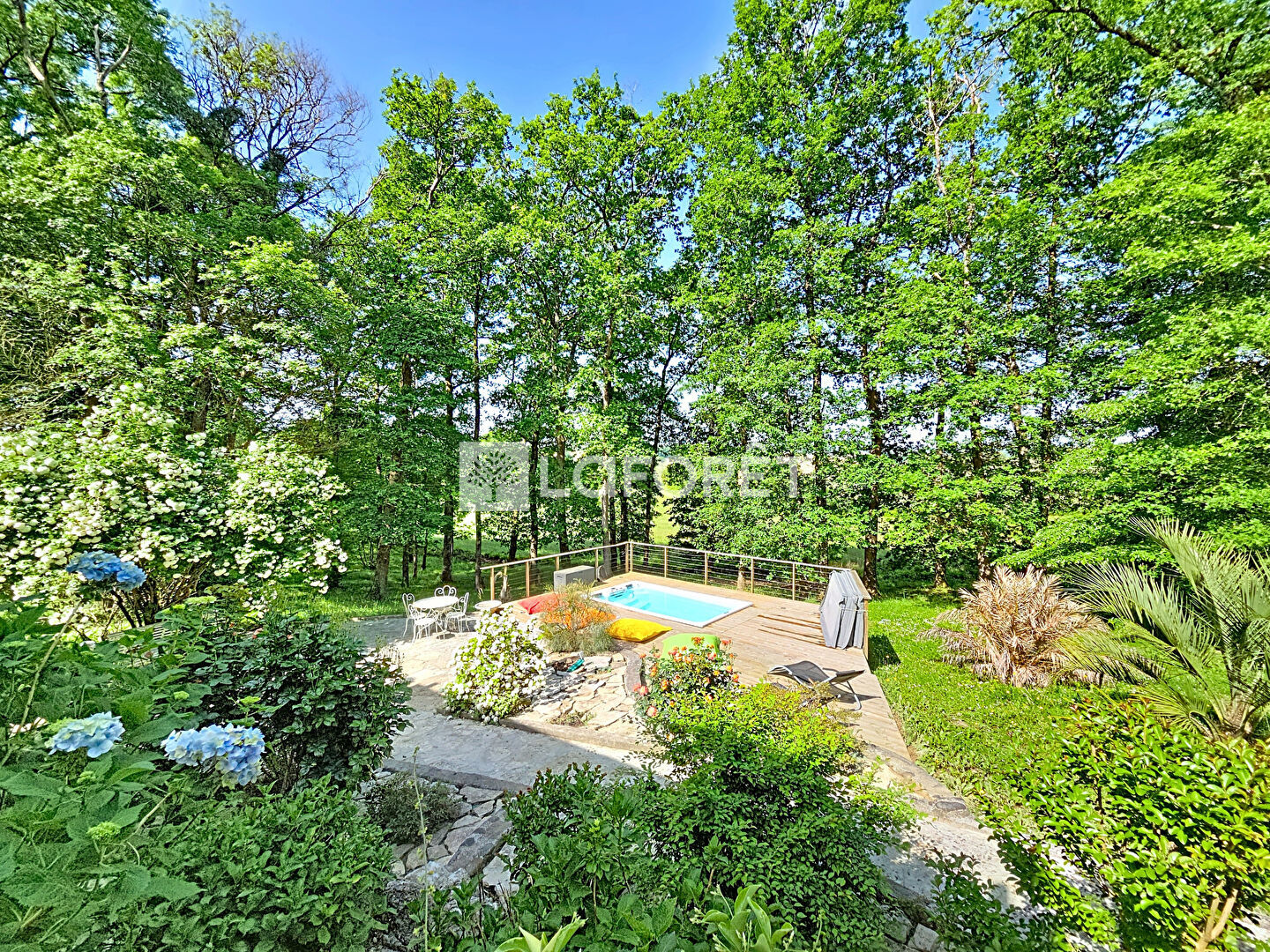 Maison à vendre, 225m², LAA MONDRANS