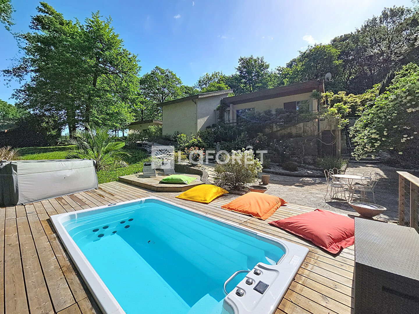 Maison à vendre, 225m², LAA MONDRANS