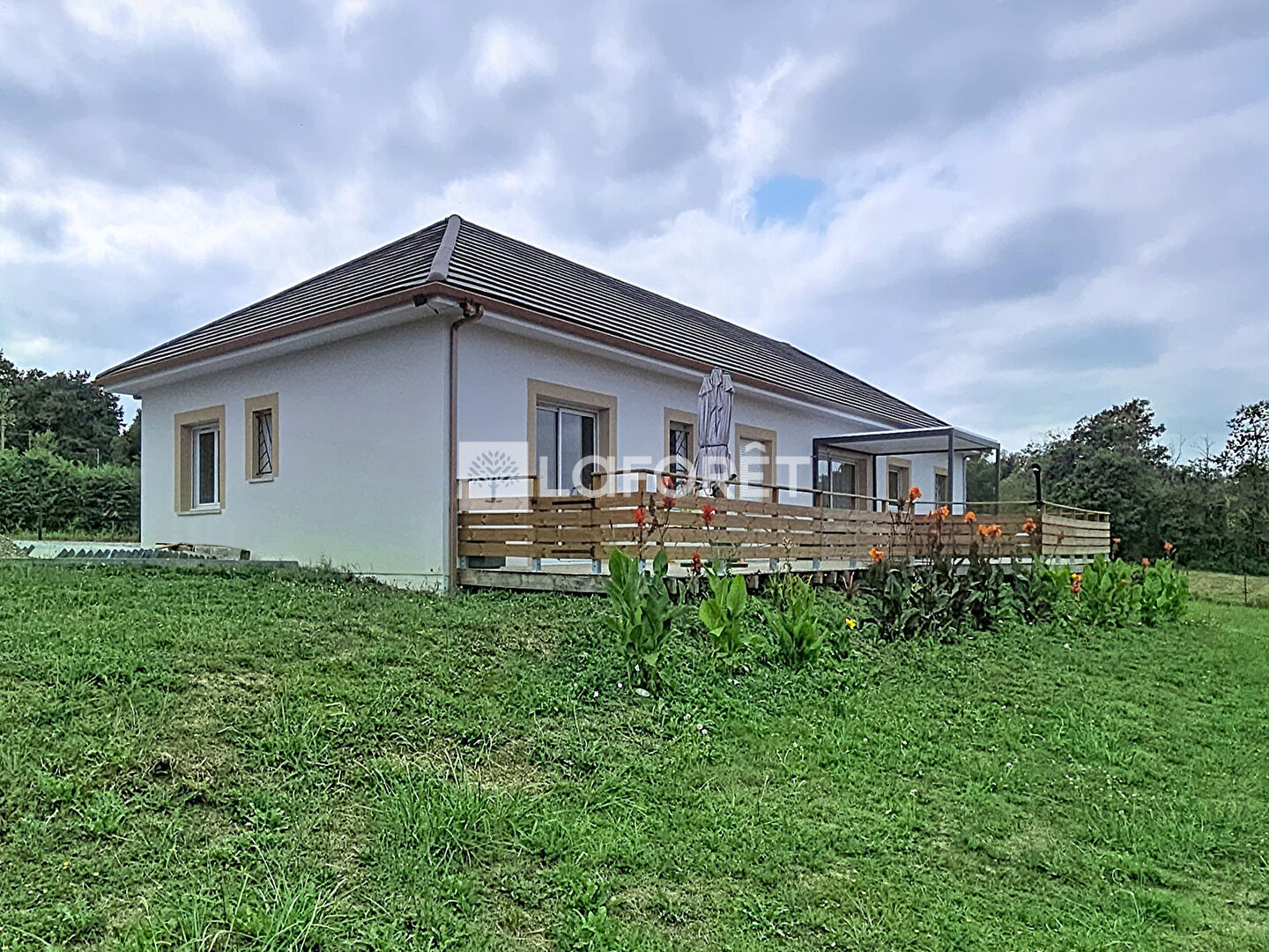 Maison à vendre, 136m², LAA MONDRANS