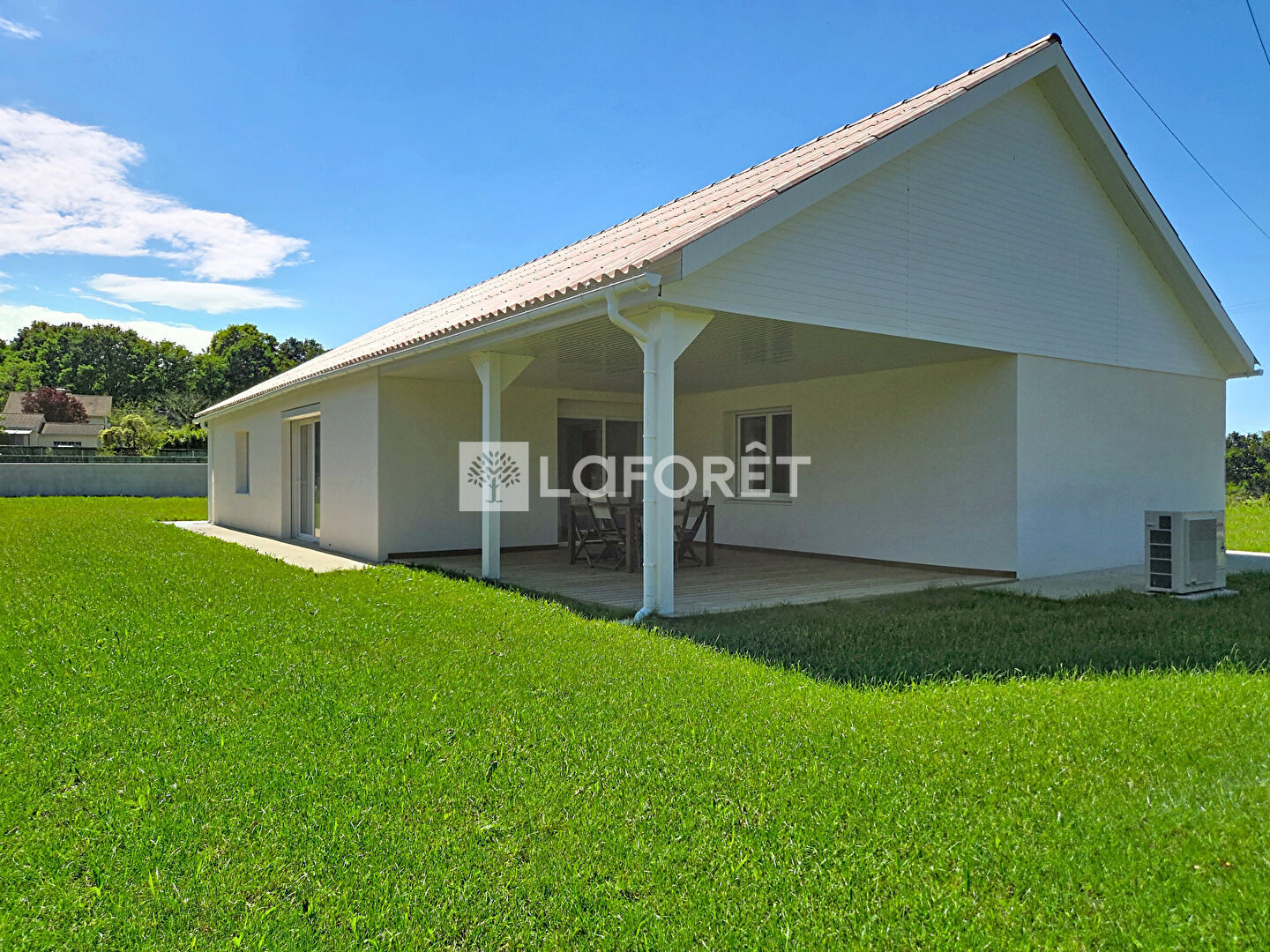 Maison à vendre, 107m², LAA MONDRANS