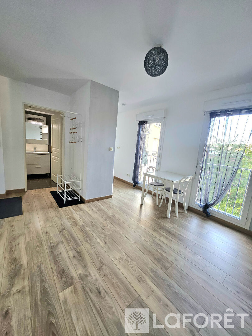 Maison à vendre, 22m², OULLINS PIERRE BENITE