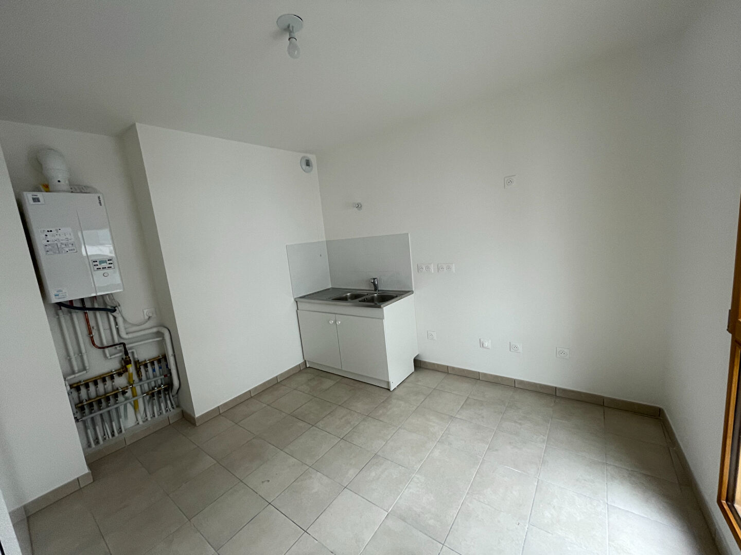 Appartement a louer aubervilliers - 3 pièce(s) - 66.3 m2 - Surfyn
