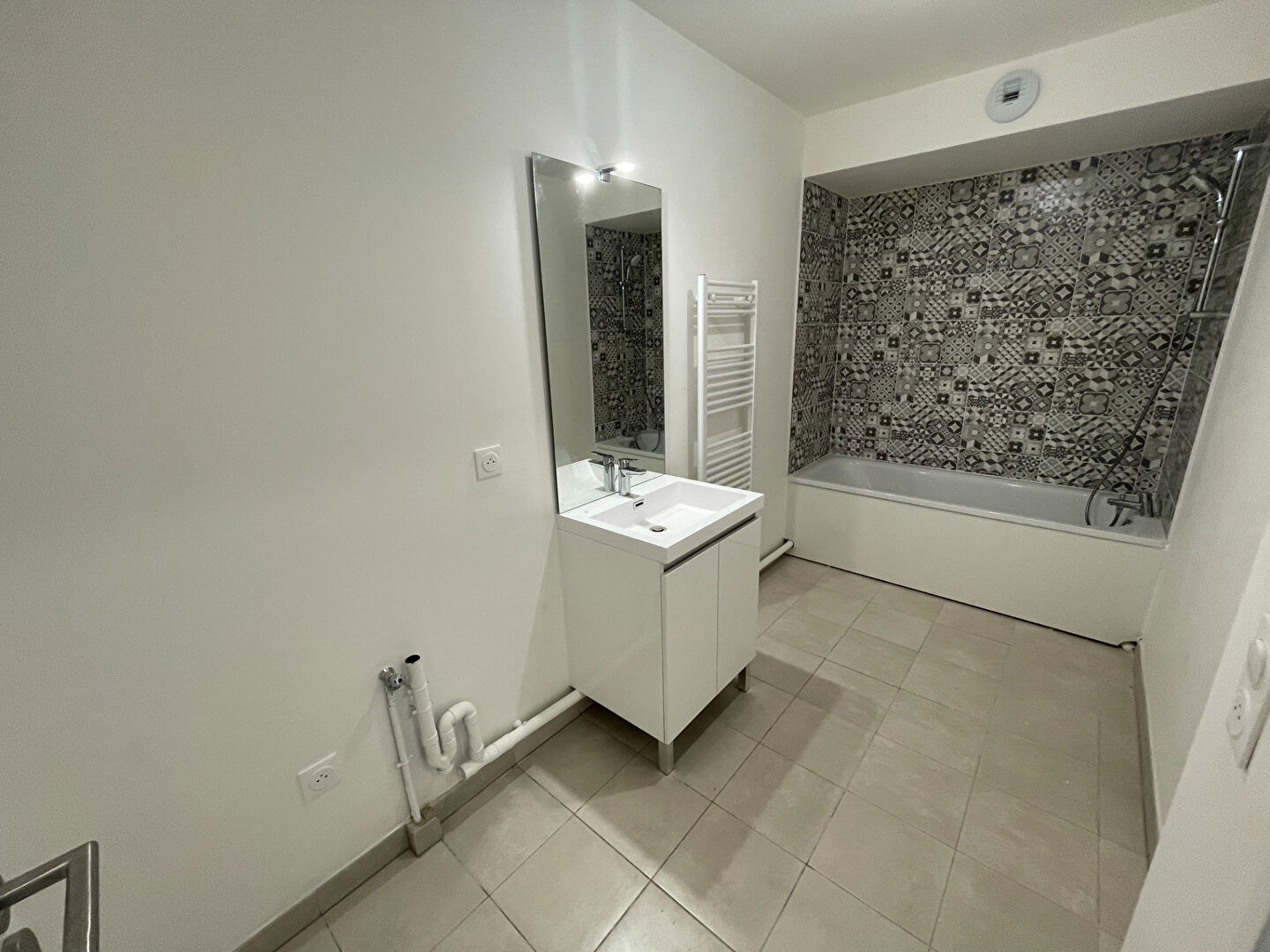 Appartement a louer aubervilliers - 3 pièce(s) - 66.3 m2 - Surfyn