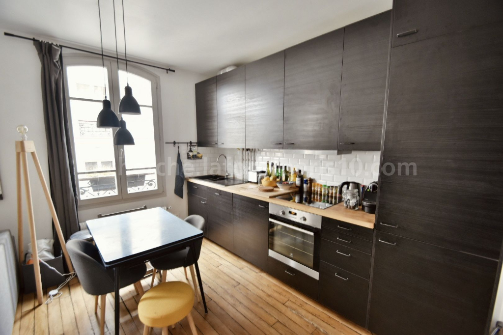 Maison à louer, 46m², Paris 10
