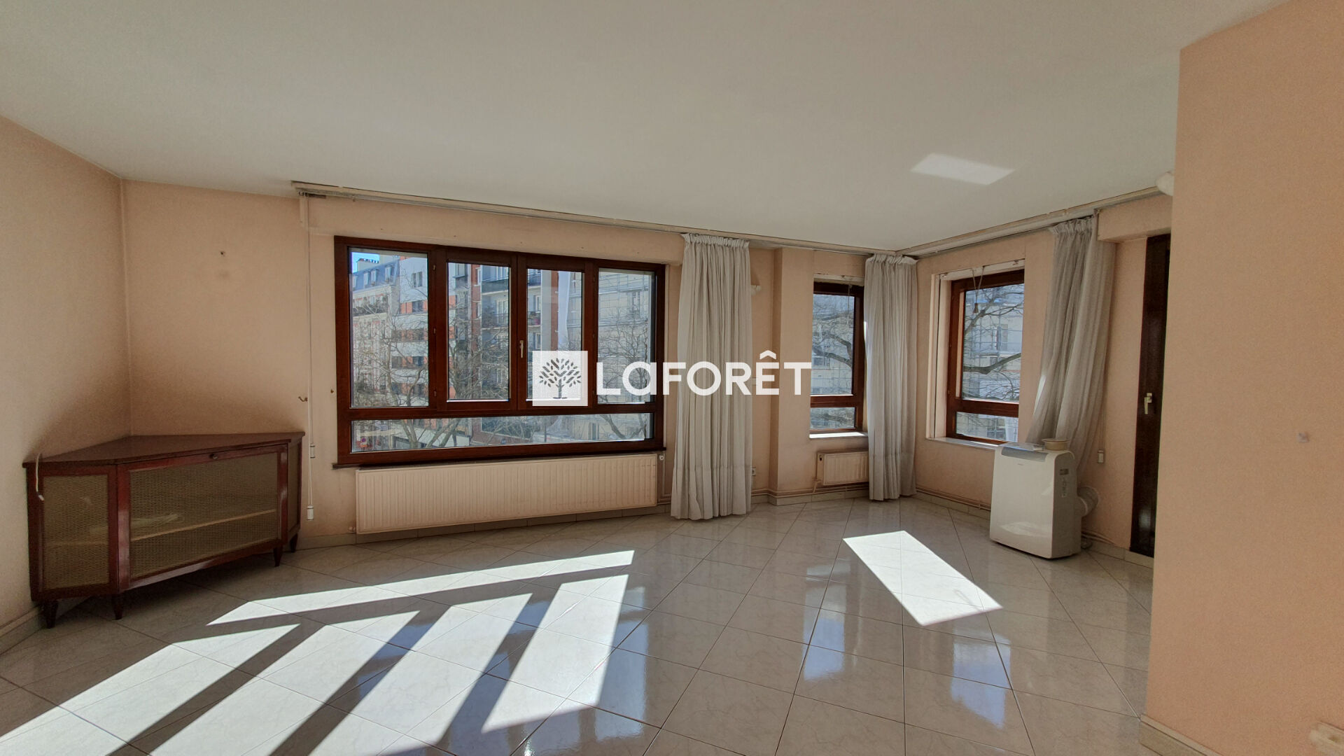 Appartement a louer paris-20e-arrondissement - 4 pièce(s) - 87.19 m2 - Surfyn