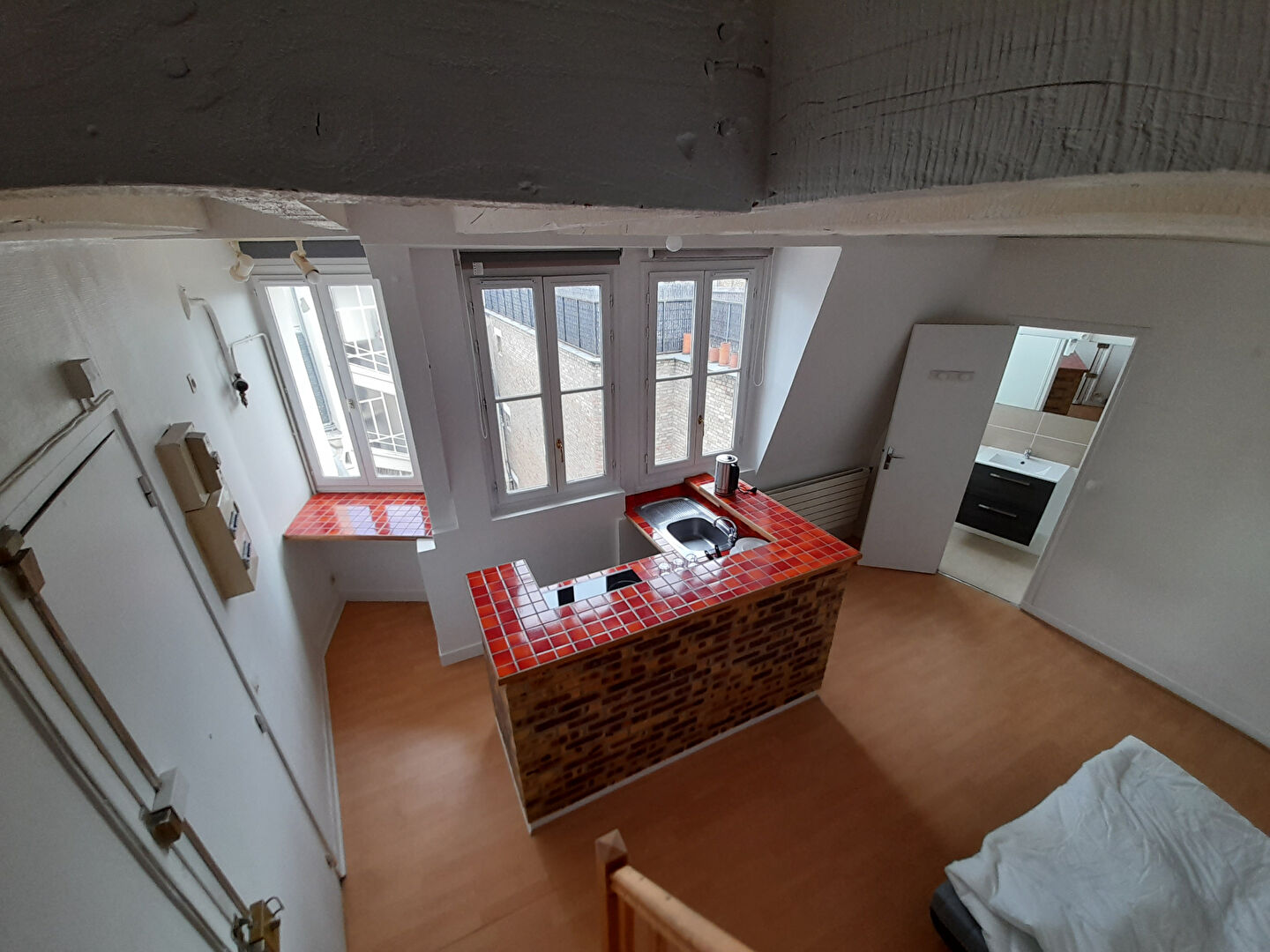 Maison à louer, 24m², Paris 14