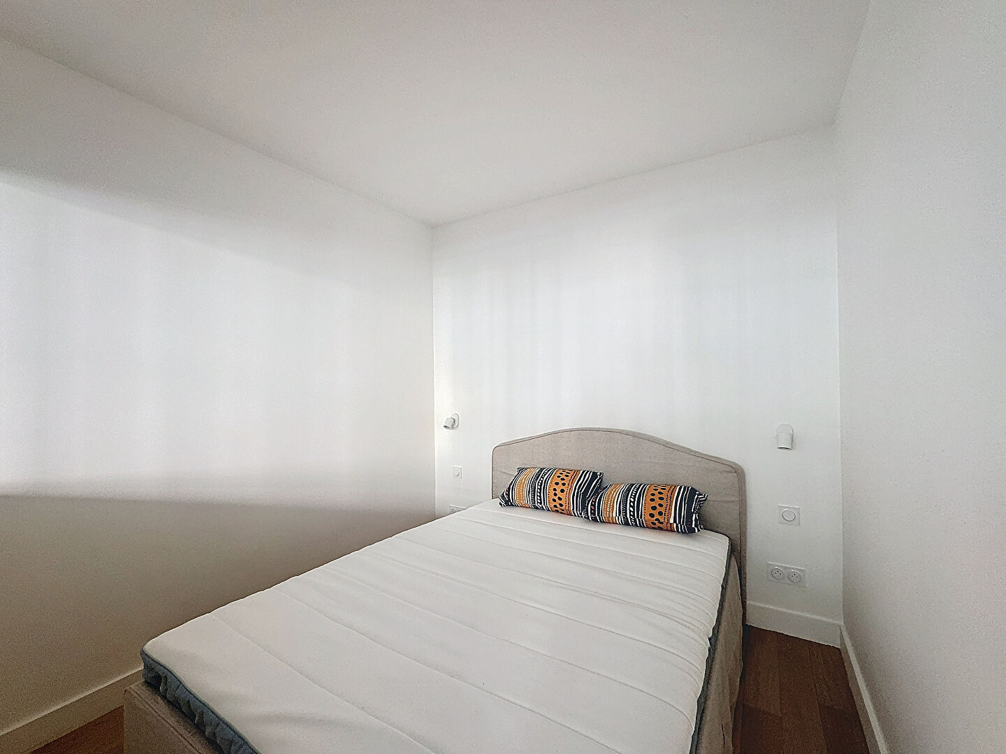 Appartement a louer paris-8e-arrondissement - 2 pièce(s) - 44.56 m2 - Surfyn