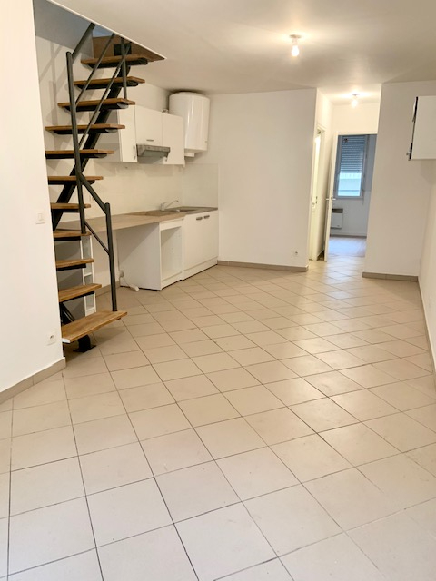 Appartement a louer colombes - 4 pièce(s) - 60 m2 - Surfyn