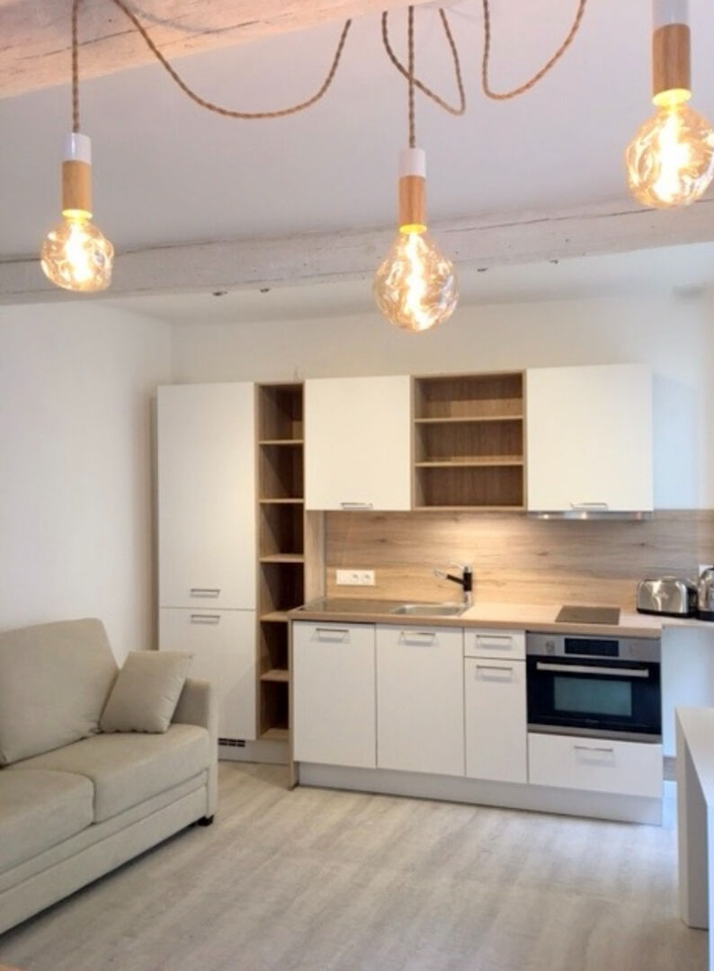 Appartement a louer salon-de-provence - 1 pièce(s) - 26.85 m2 - Surfyn