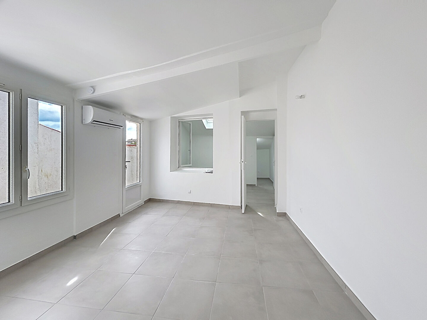 Maison à louer, 45m², LAMBESC