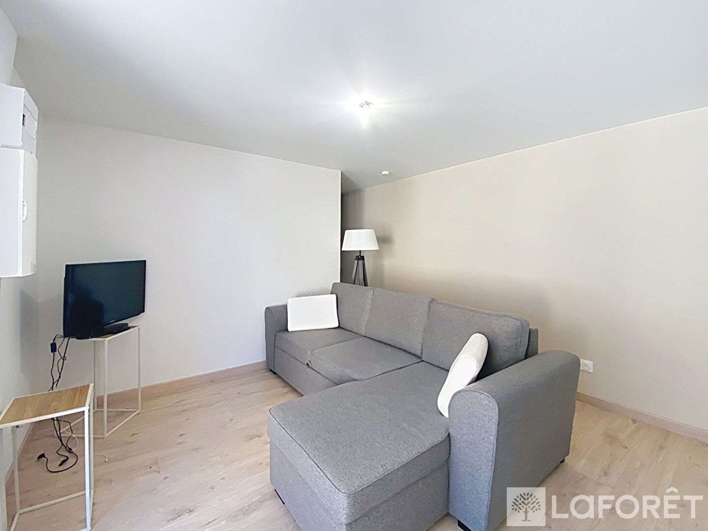Maison à louer, 44m², ROUFFIGNAC SAINT CERNIN DE REILHAC