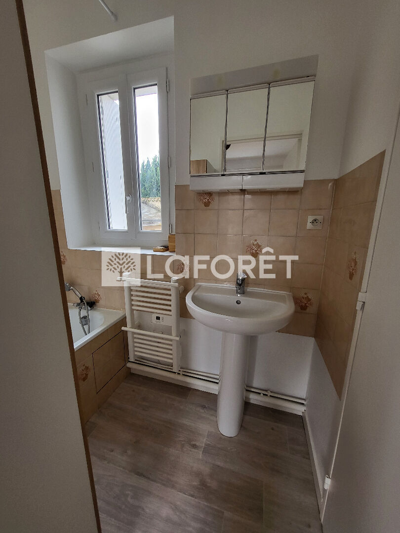 Maison à louer, 16m², Poitiers