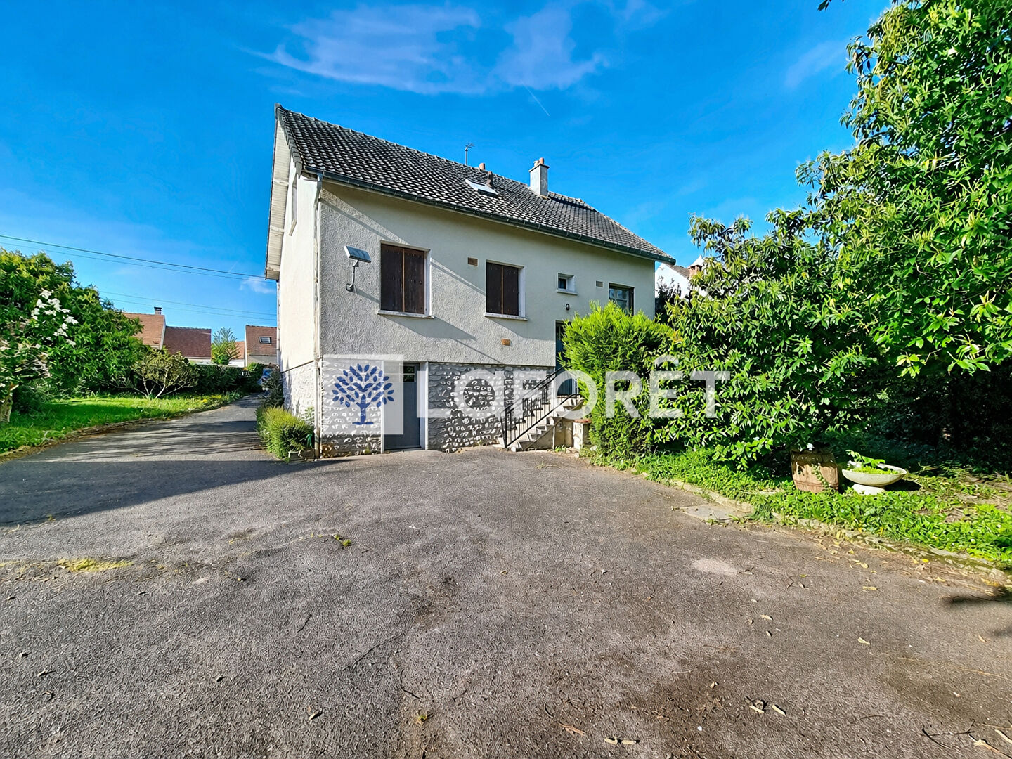 Maison à vendre, 114m², CHENOISE CUCHARMOY