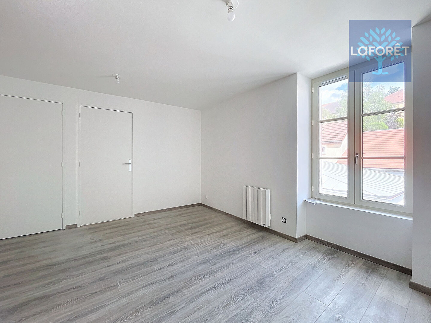 Location appartement Rambouillet 2 pièce(s) 30 m² 900 €/mois ⇔