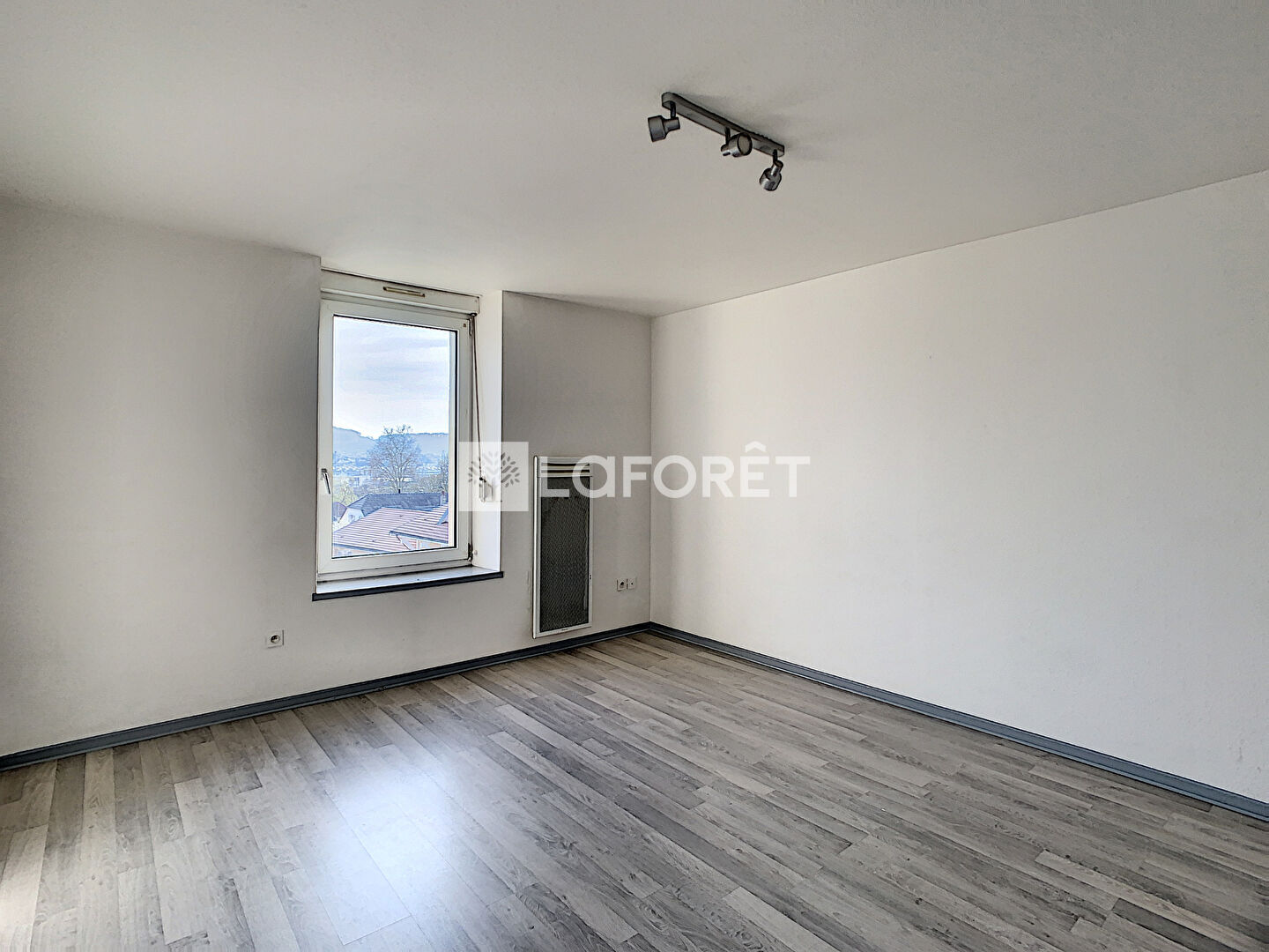 Appartement a louer  - 3 pièce(s) - 54.16 m2 - Surfyn