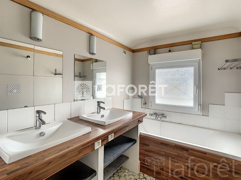 Maison a louer vesoul - 5 pièce(s) - 112 m2 - Surfyn