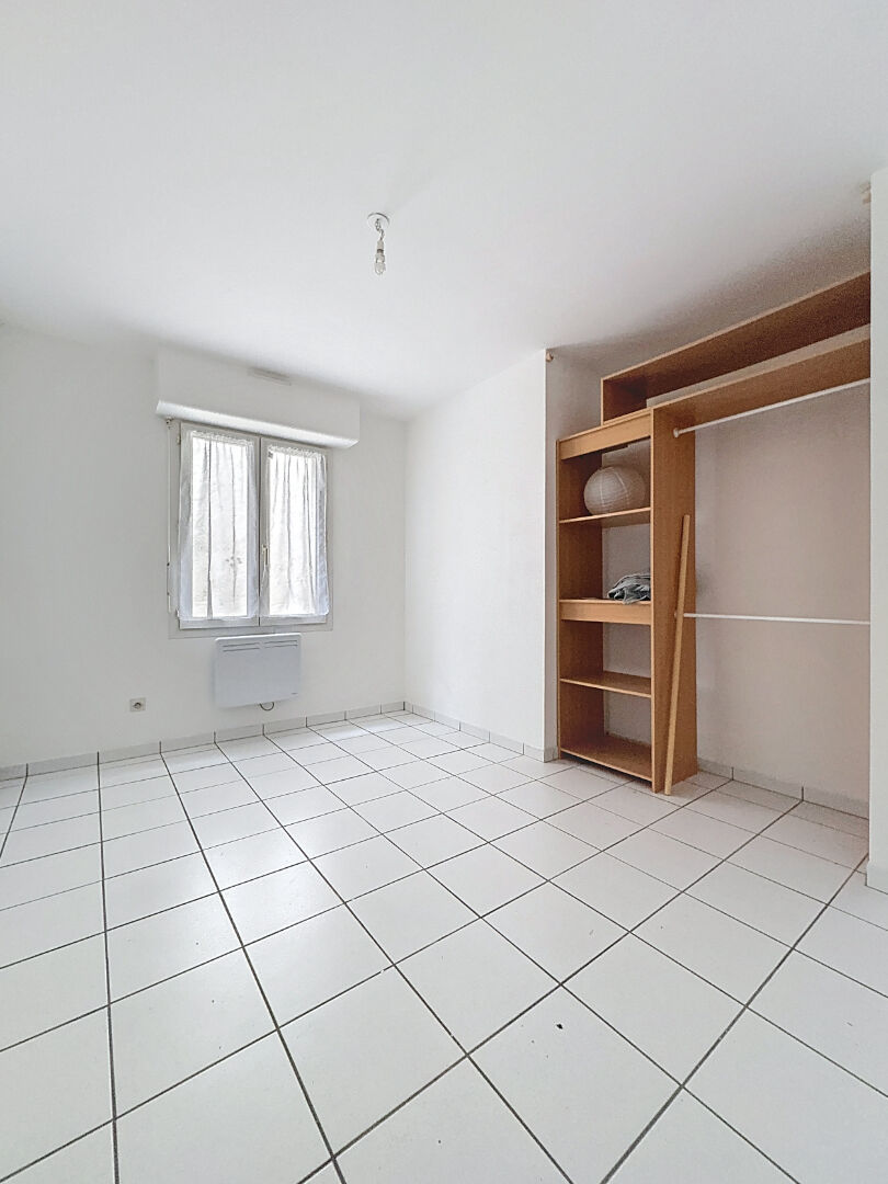 Maison à louer, 39m², Rochefort