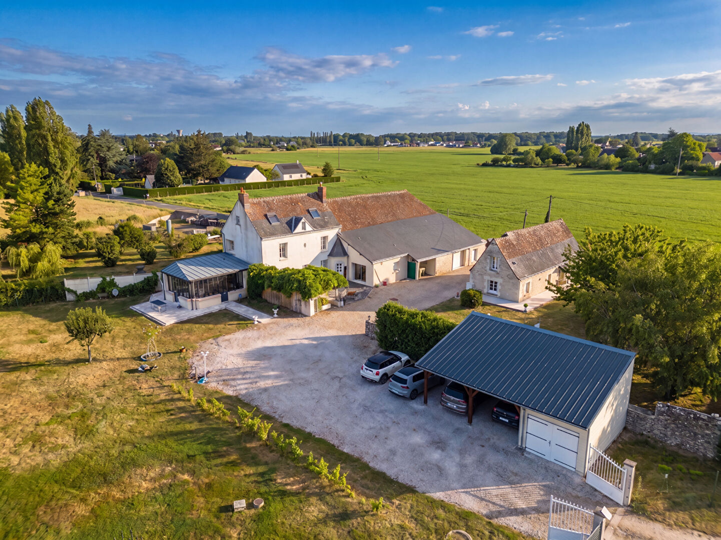 Maison à vendre, 220m², AZAY SUR CHER