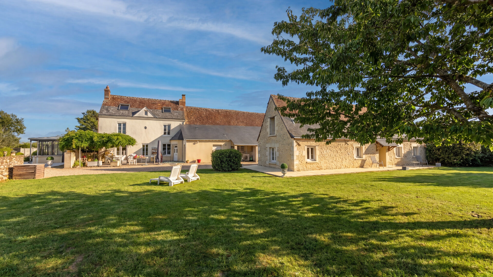 Maison à vendre, 220m², AZAY SUR CHER
