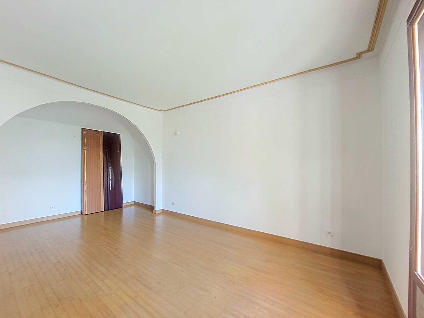 Maison à vendre, 94m², LA VARENNE SAINT HILAIRE