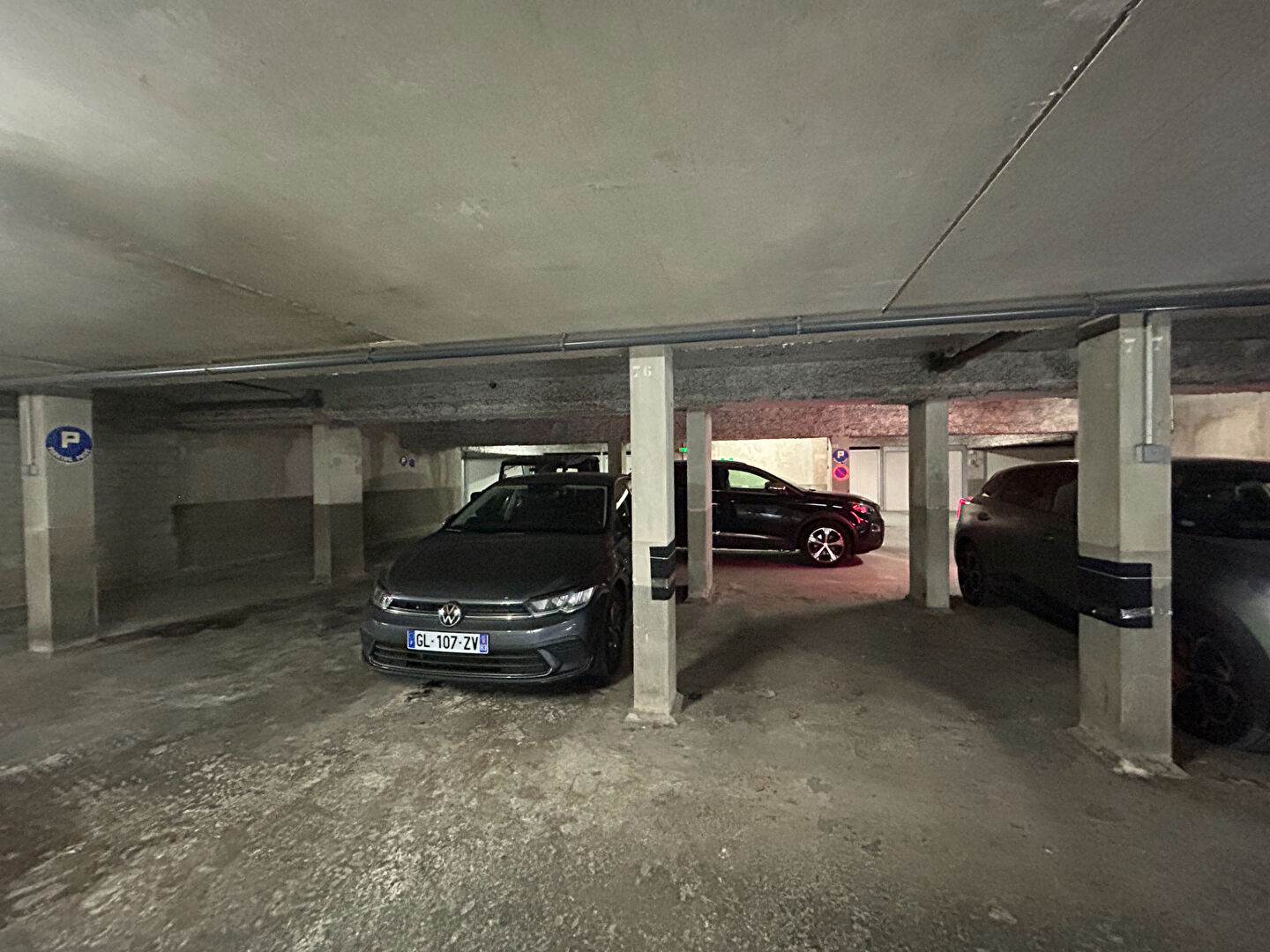 Location parking / box Saint-Raphaël - 8 m² - 90 € par ...